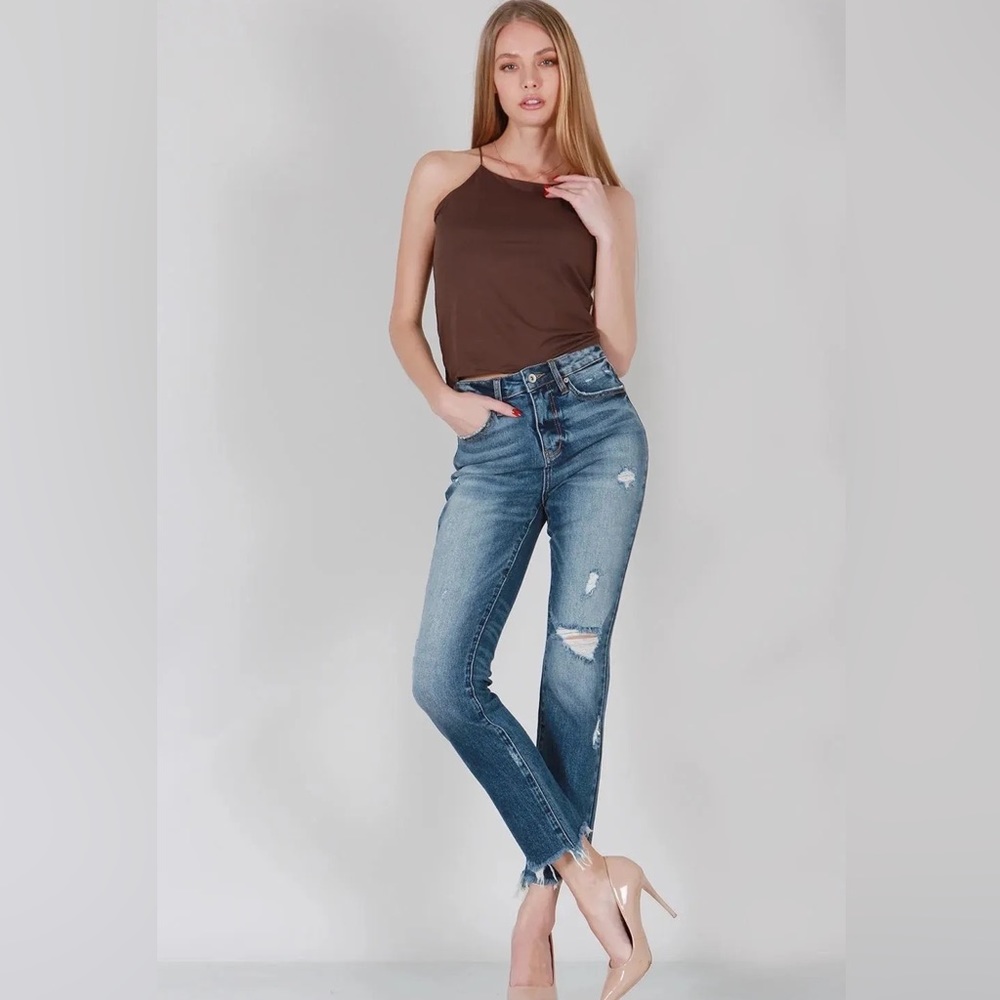 🚨On Sale Today!🚨. HIGH RISE RELAXED SKINNY DISTRESSED